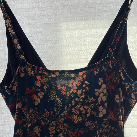 Kaileigh Long Jumpsuit/Romper with Pockets - Picture 6 of 7